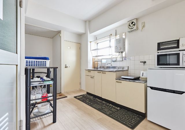 【東京・新宿エリア】カップルにおすすめ!ホテルより格安で快適な民泊宿G&R House 201号室※キッチン付き