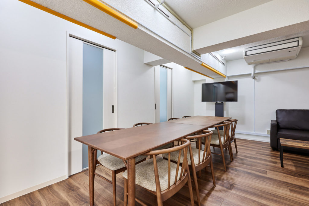 【2026年版】東京で桜を楽しむなら上野桜まつりへ｜旅行前に知っておきたい見頃・混雑・宿泊のポイント