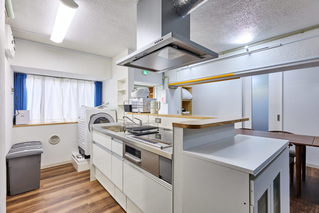 【東京・皇居ラン】初心者でも安心ガイド｜着替える場所やシャワールーム、注意点など