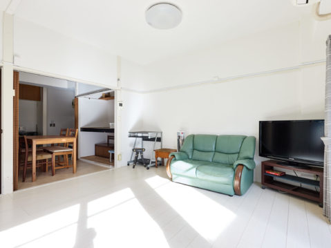 {{brizy_dc_image_alt imageSrc=