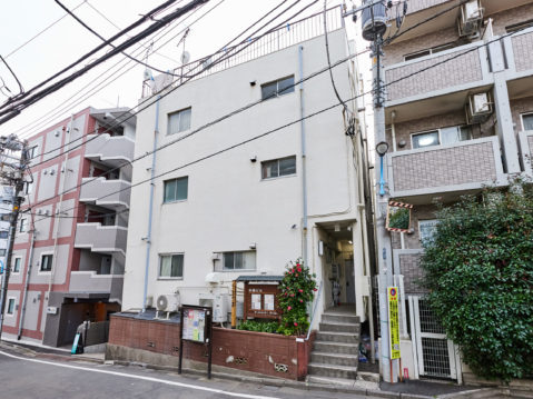 {{brizy_dc_image_alt imageSrc=